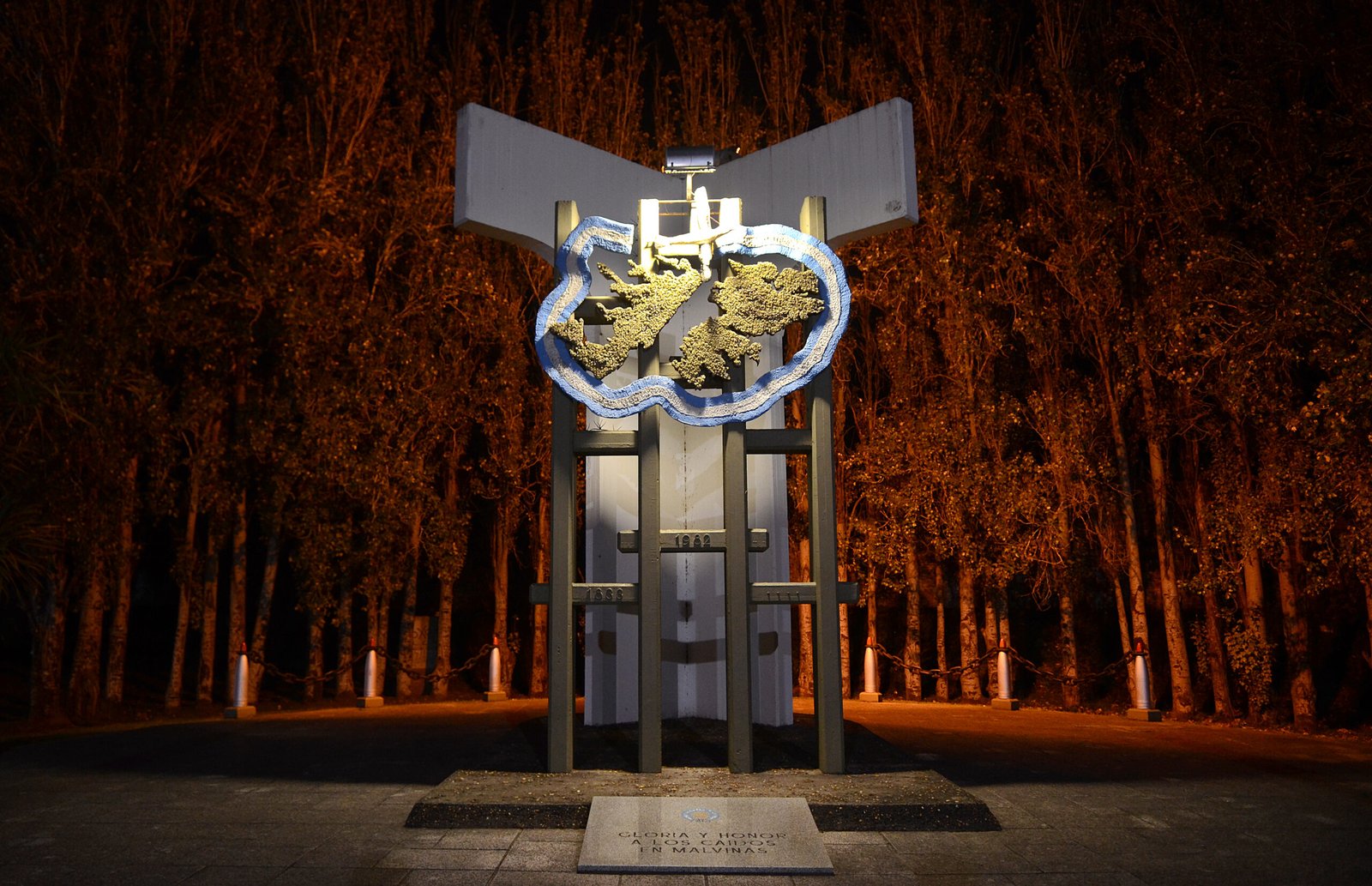 Malvinas: Peteco Carabajal se presentará en la vigilia para conmemorar a los héroes